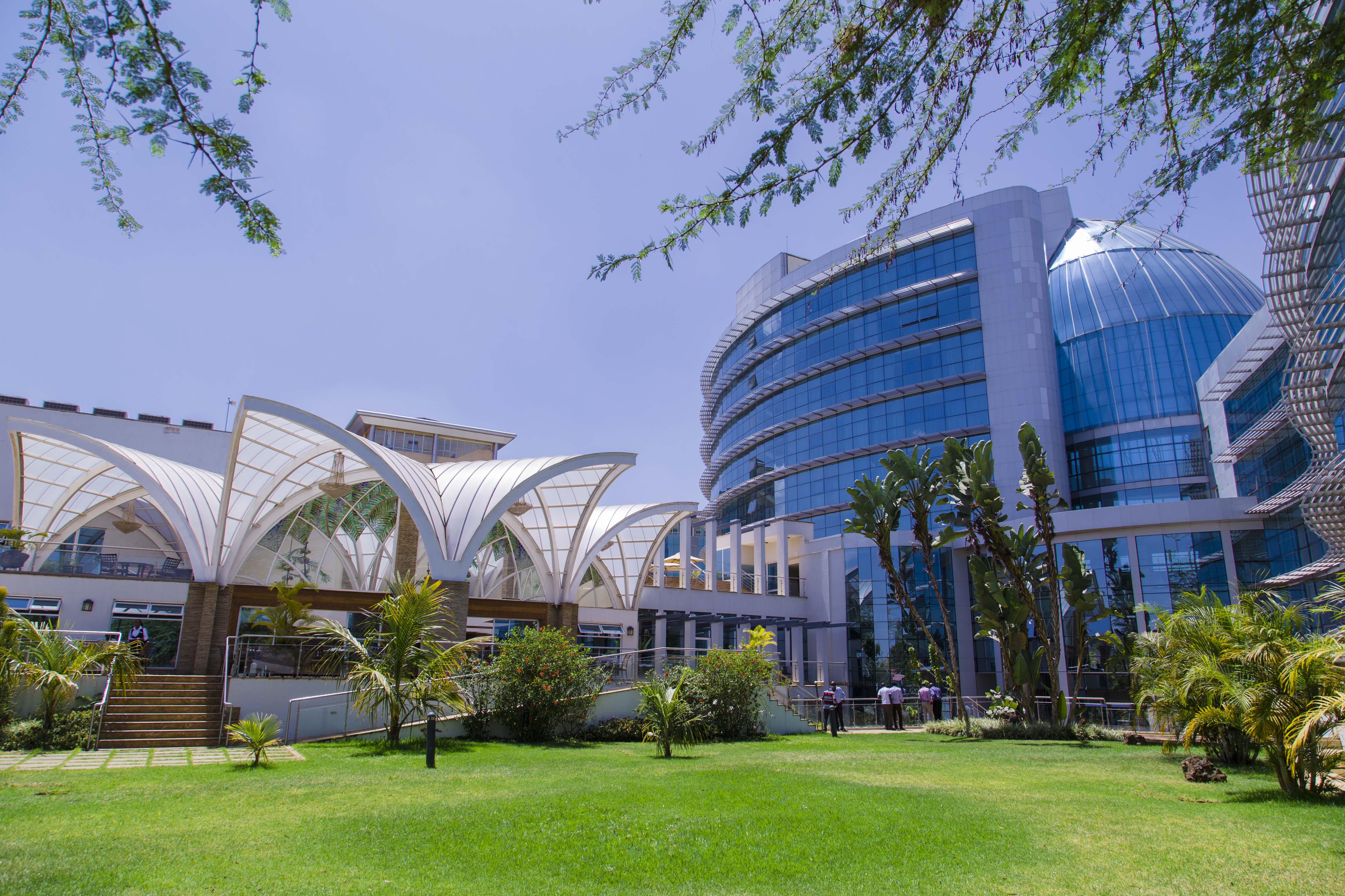 Hotel The Boma Nairobi Exterior foto University Campus